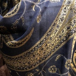 Vertical Paisley Stripe Pashmina - NAVY (Pack of 12)